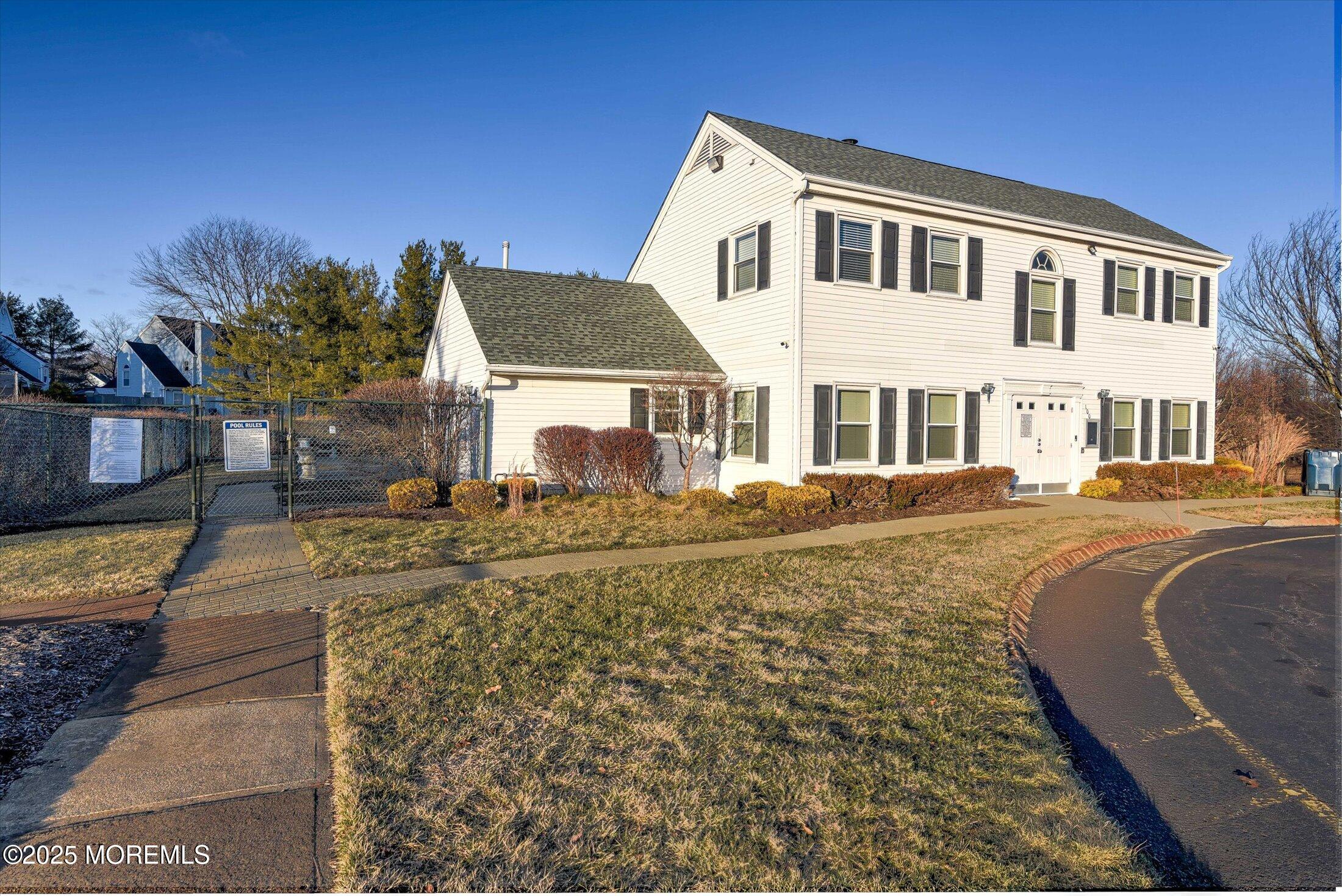 5 Emerson Court