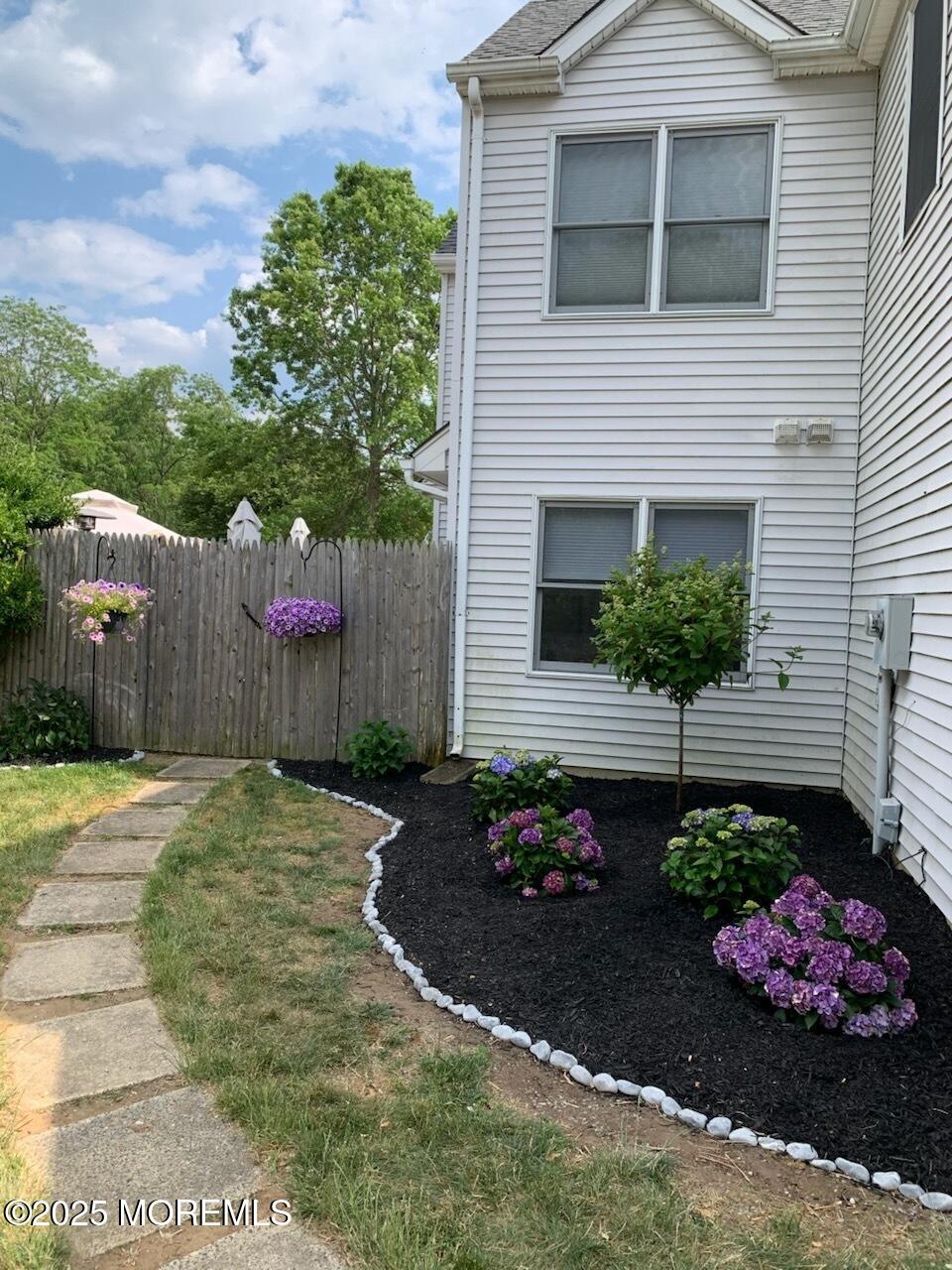 5 Emerson Court