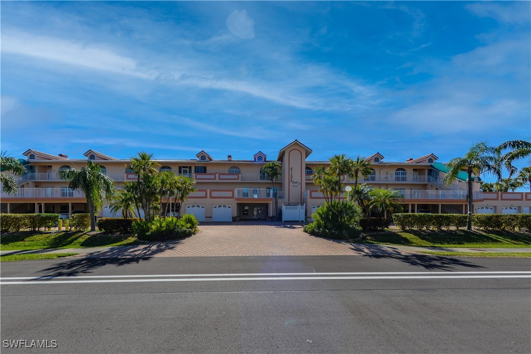 1614 Beach PKWY 206