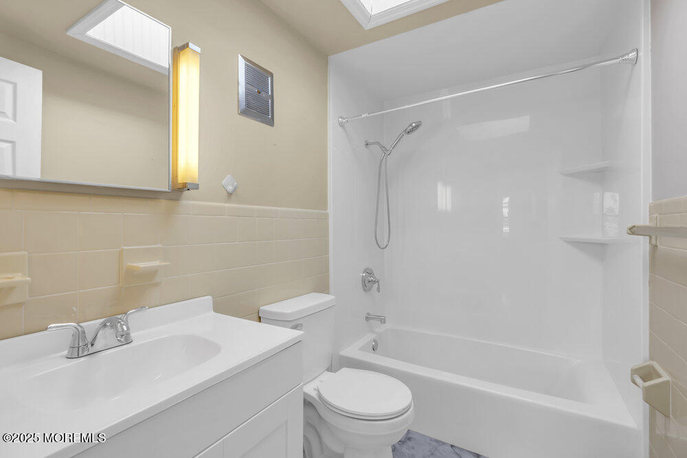 455 Biscayne Court