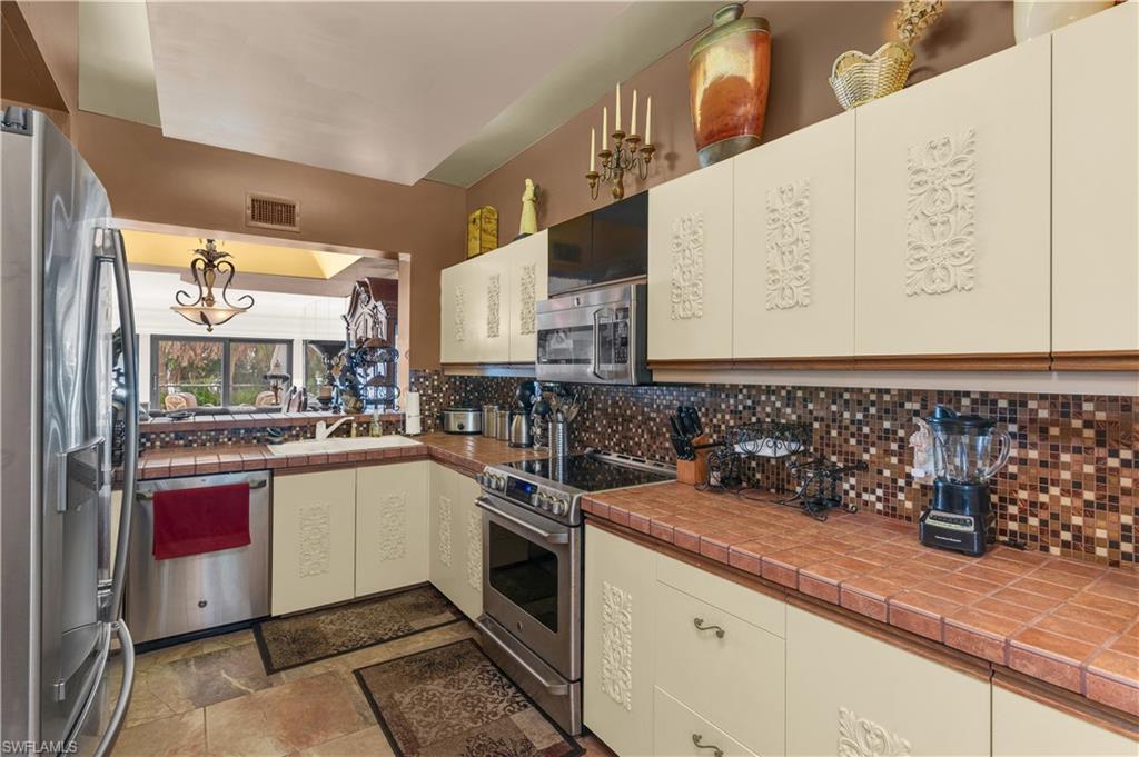 103 La Peninsula BLVD # 103