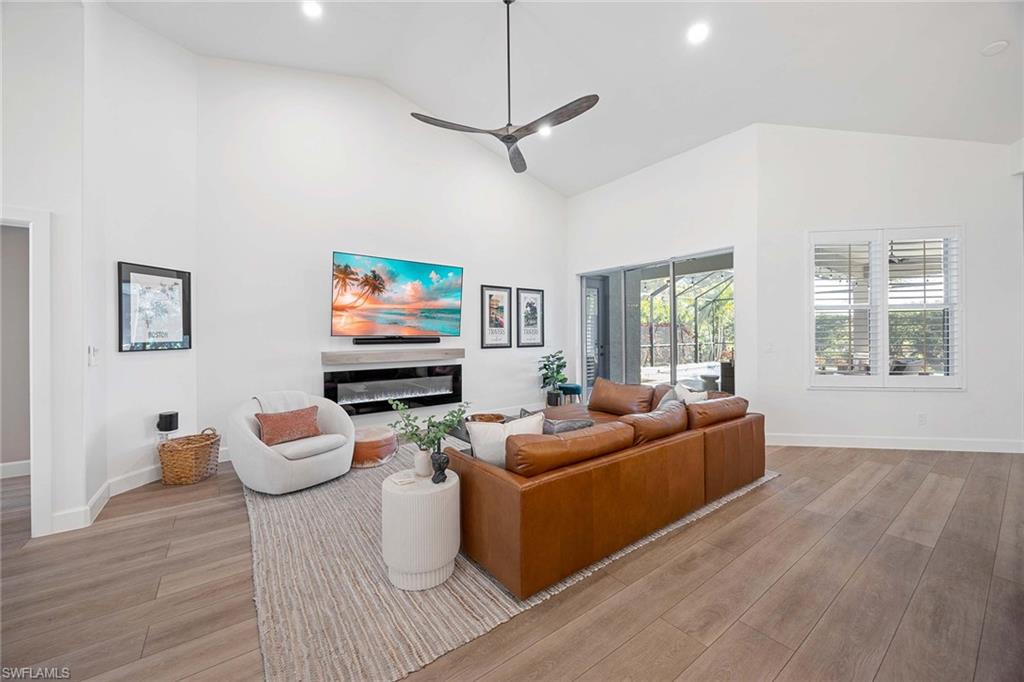 7557 Citrus Hill LN