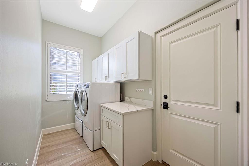 7557 Citrus Hill LN