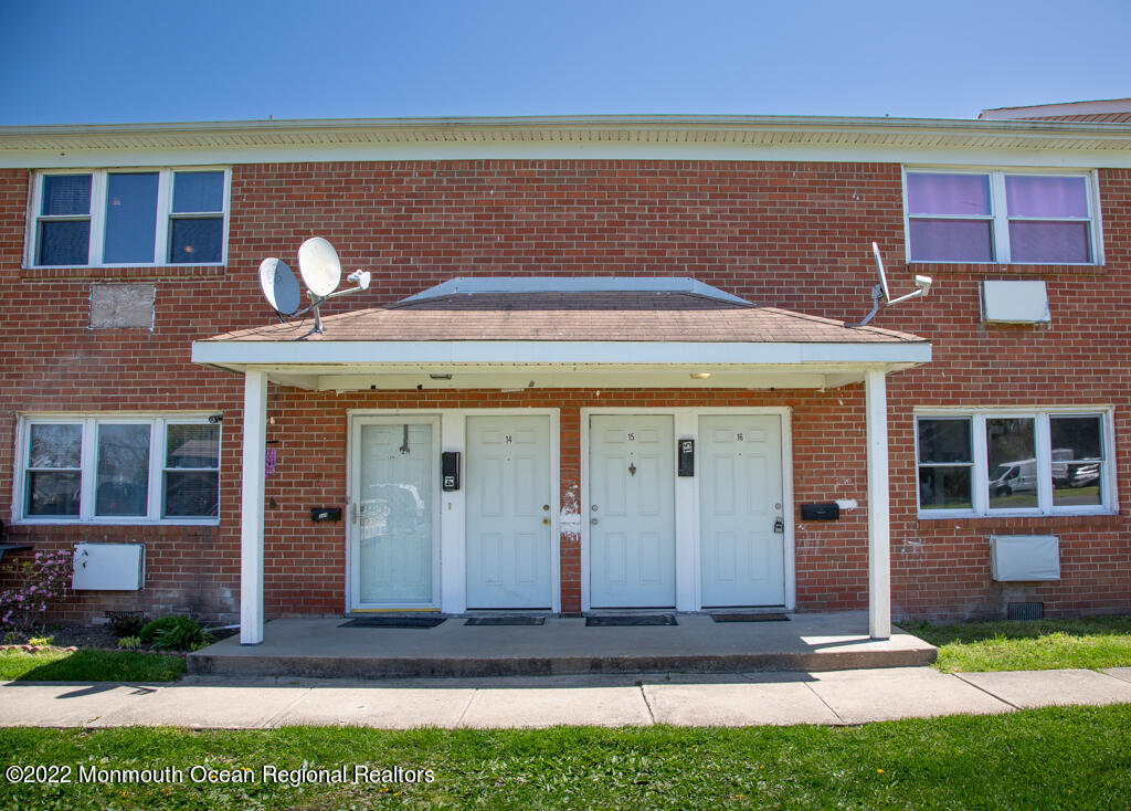 65 Steiner Avenue Apt 15