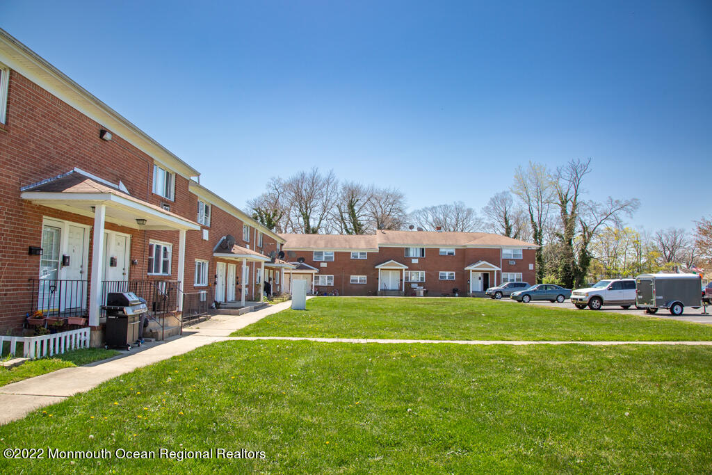 65 Steiner Avenue Apt 15