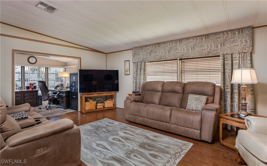 66 Sunset CIR