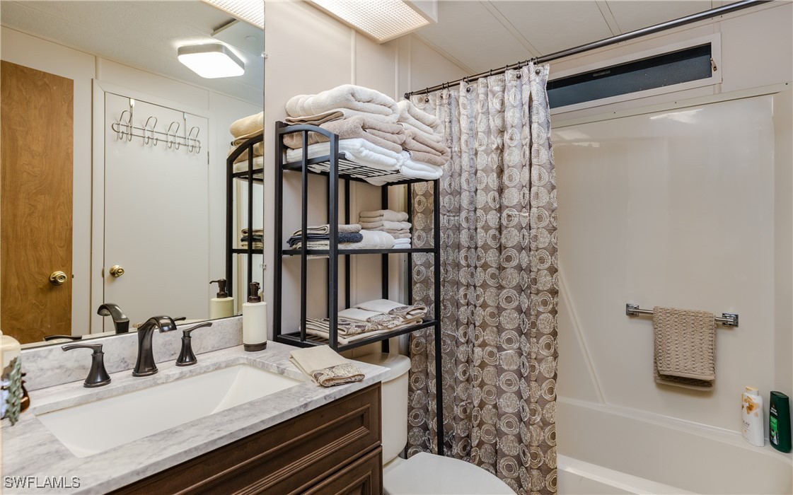 66 Sunset CIR