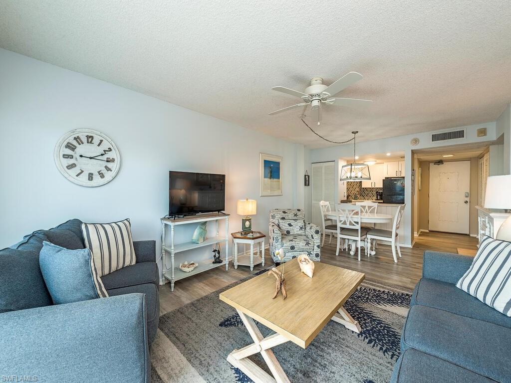 1 Bluebill AVE # 709