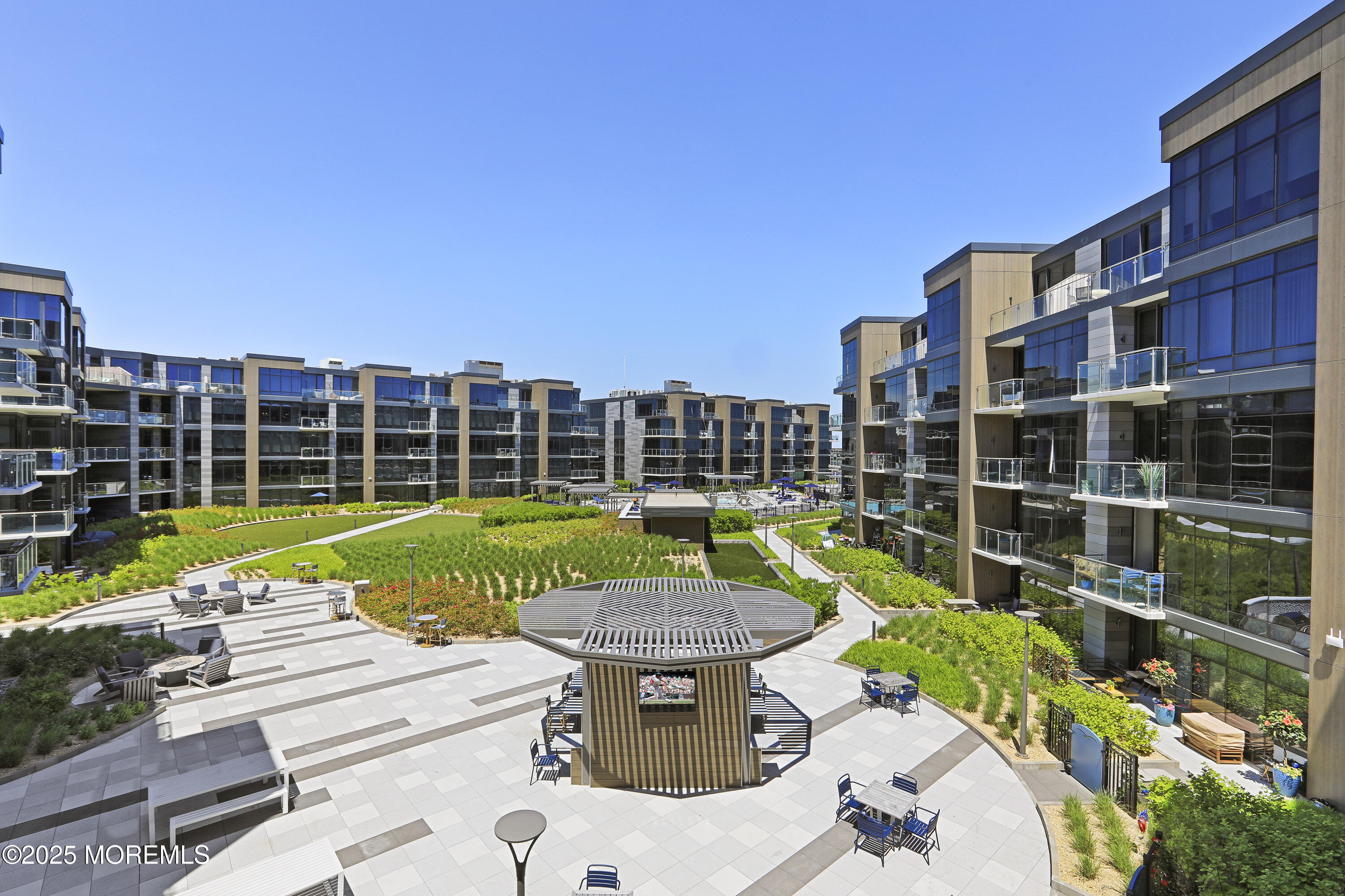 30 Melrose Terrace 503