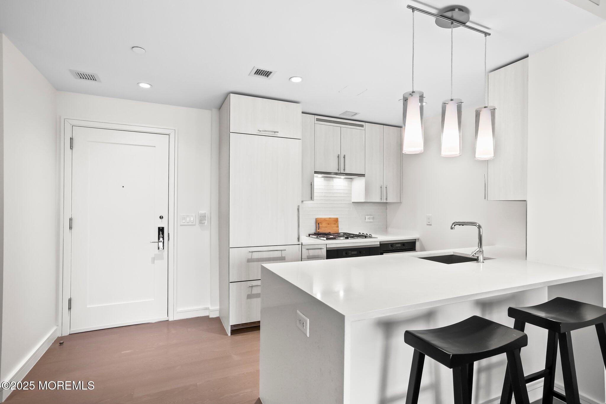 30 Melrose Terrace 503