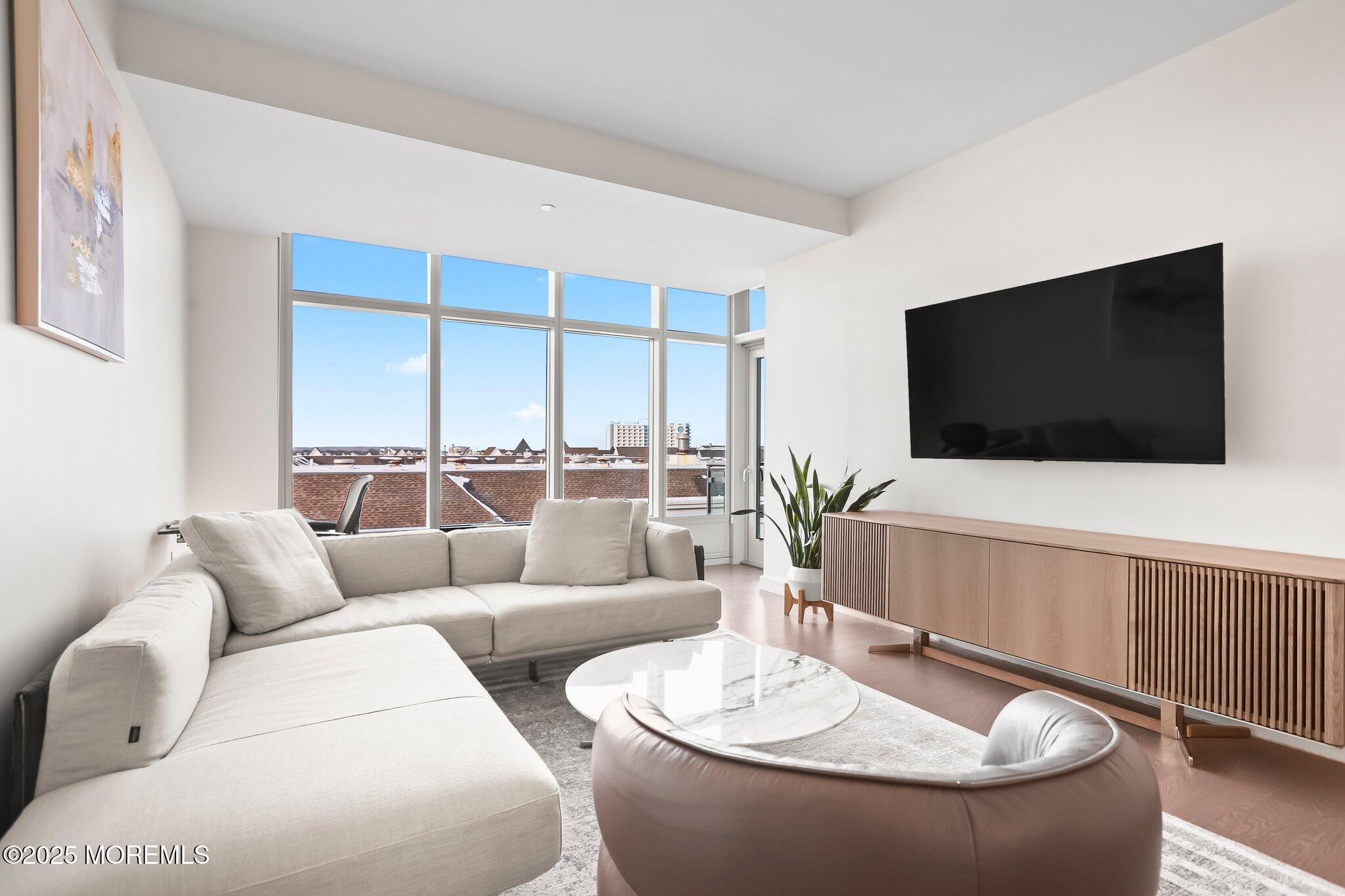 30 Melrose Terrace 503