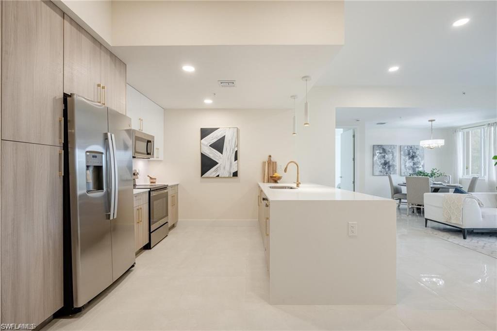 26589 ROSEWOOD POINT DR # 208 Unit: B-208
