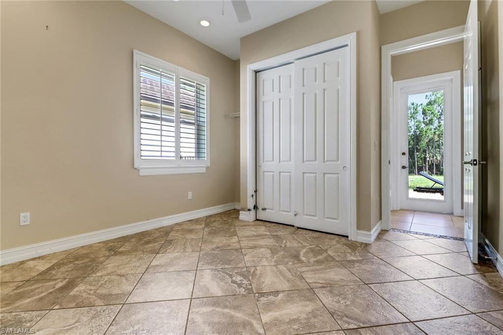 415 Saddlebrook LN