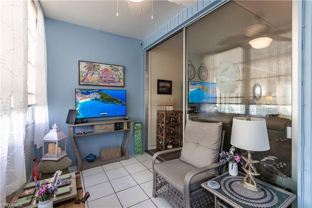 403 SE 43rd TER # 1