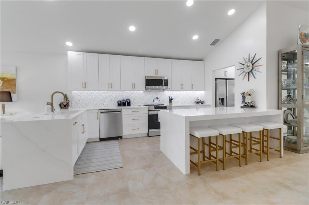 10370 Quail Crown DR # 6 Unit: 122-6