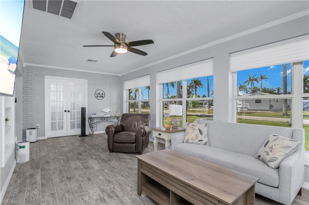 13041 Point Breeze DR