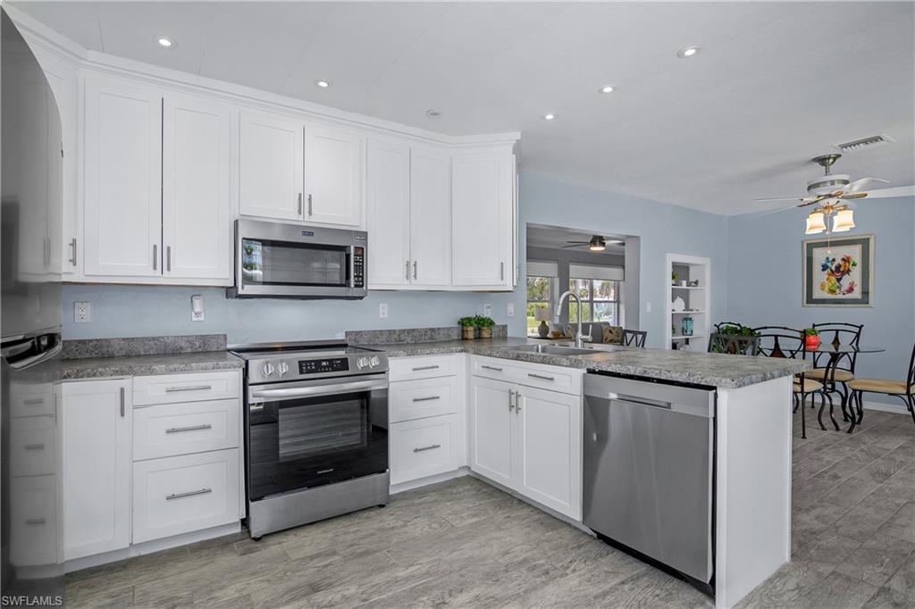 13041 Point Breeze DR