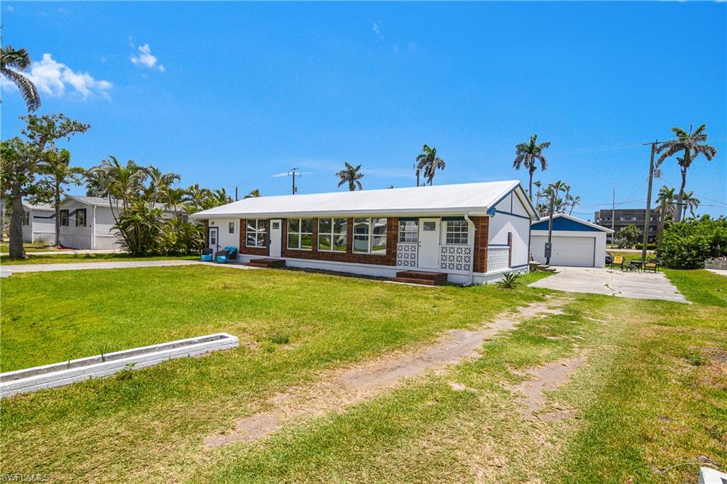 13041 Point Breeze DR