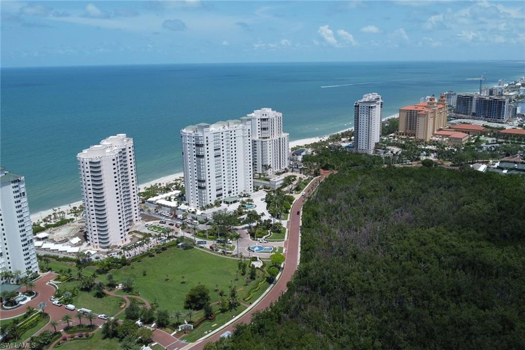 8231 Bay Colony DR # 602