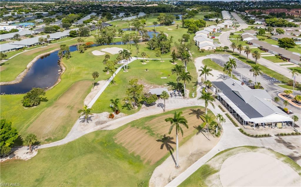 6884 Sandtrap DR # 4