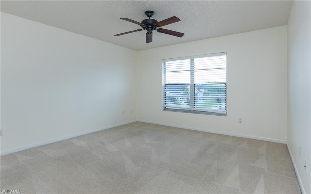 6884 Sandtrap DR # 4