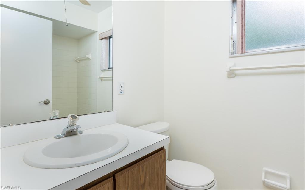6884 Sandtrap DR # 4