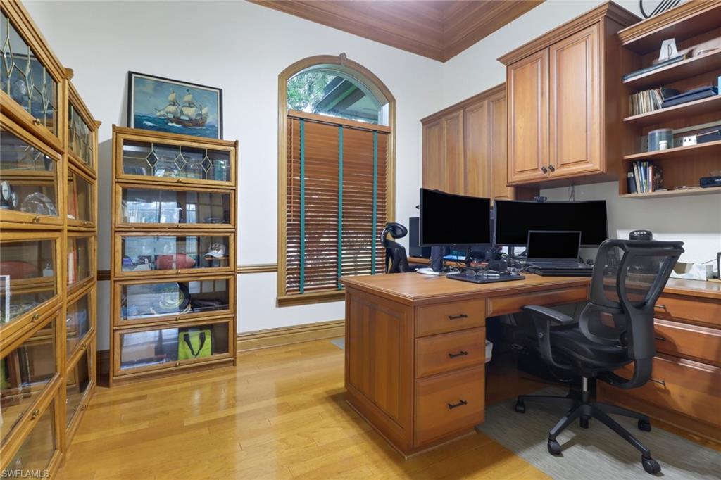 4323 Silver Fox DR