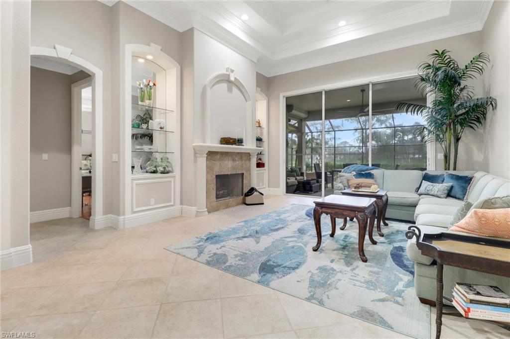 4323 Silver Fox DR