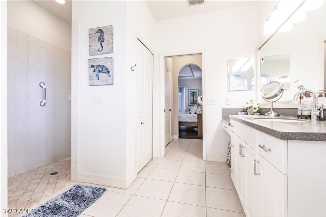 2521 Cape Coral PKWY W