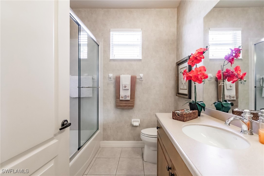 2521 Cape Coral PKWY W