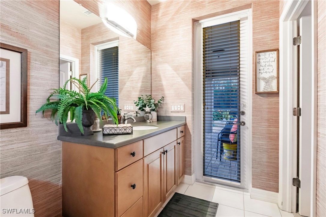 2521 Cape Coral PKWY W