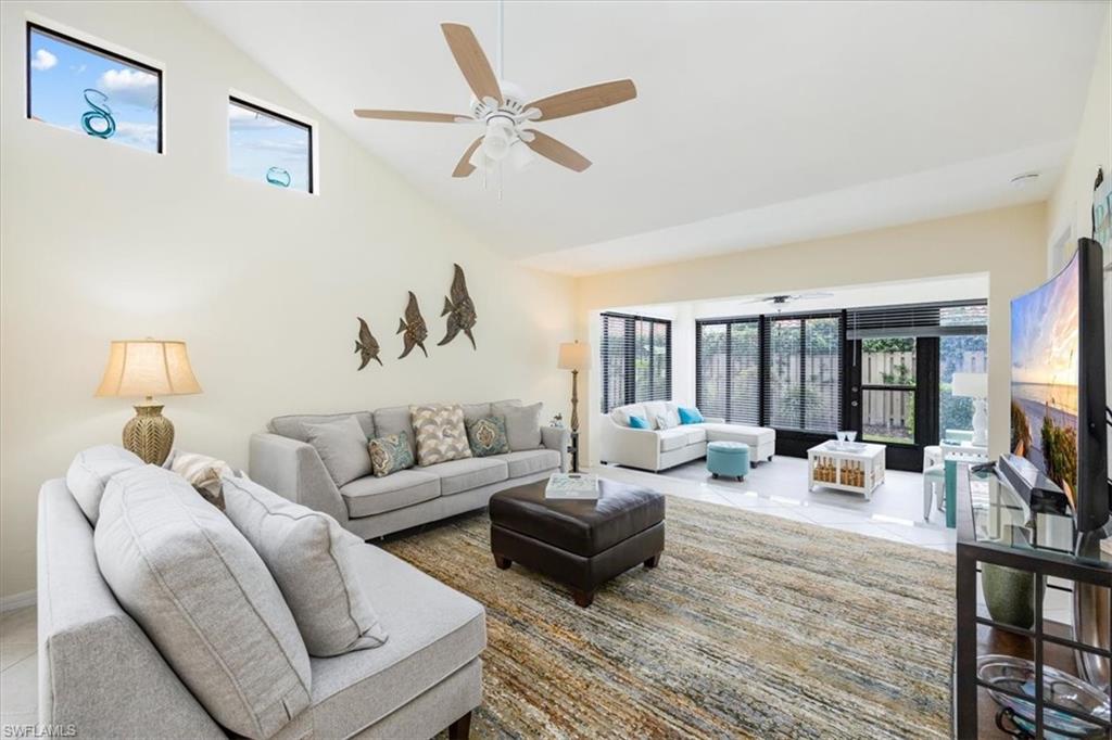 833 Reef Point CIR