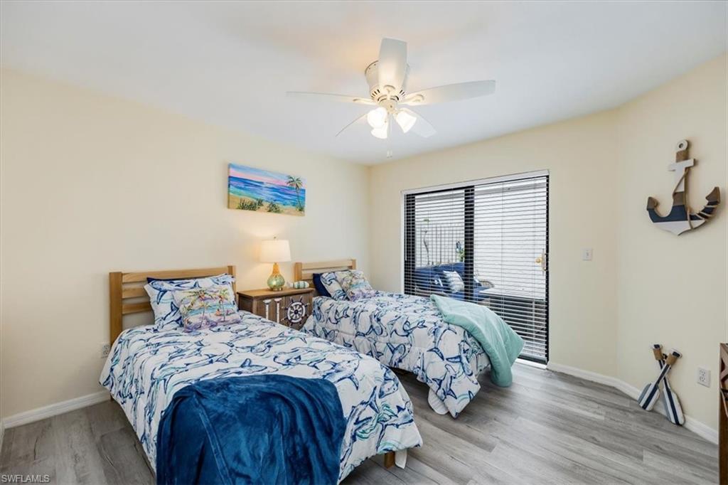 833 Reef Point CIR