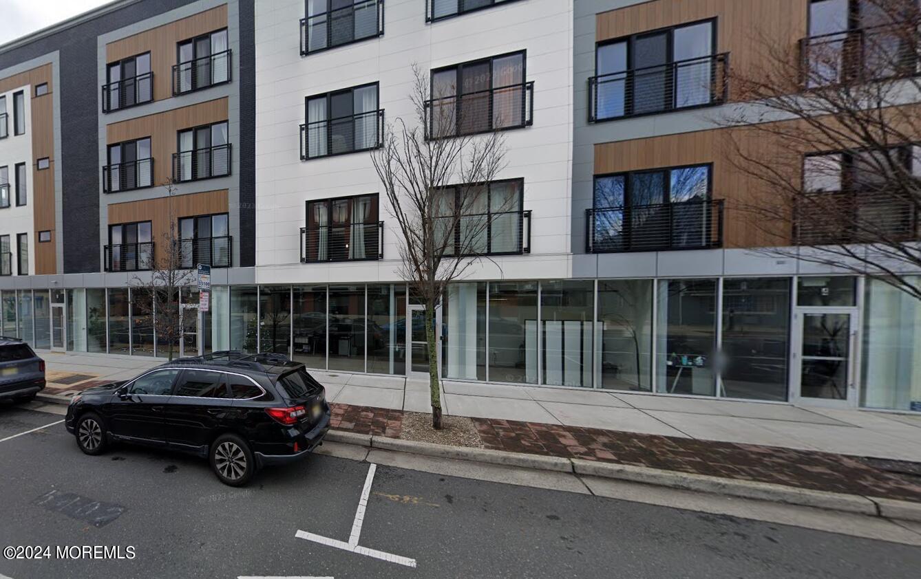700 Bangs Avenue 307