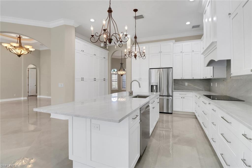 14690 Beaufort CIR