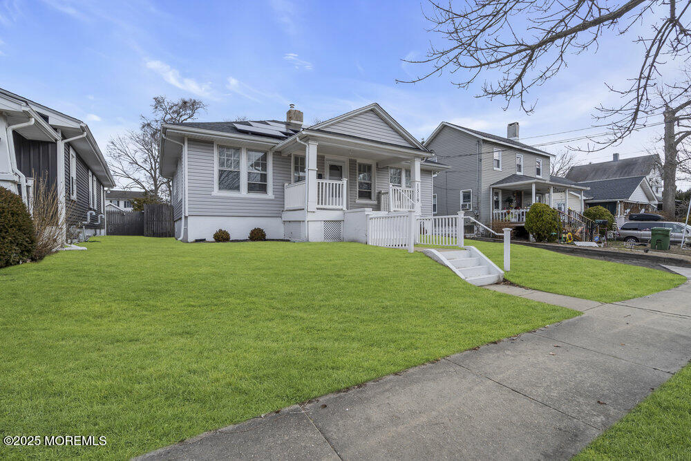 1319 7th Avenue