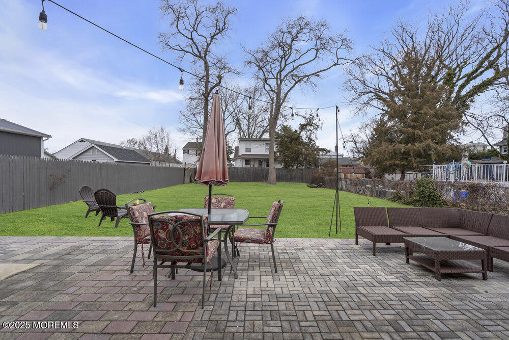 1319 7th Avenue