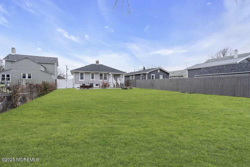 1319 7th Avenue