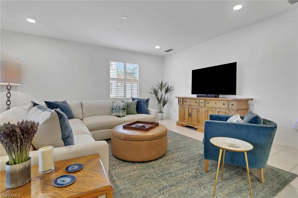 1590 Clermont DR # K105