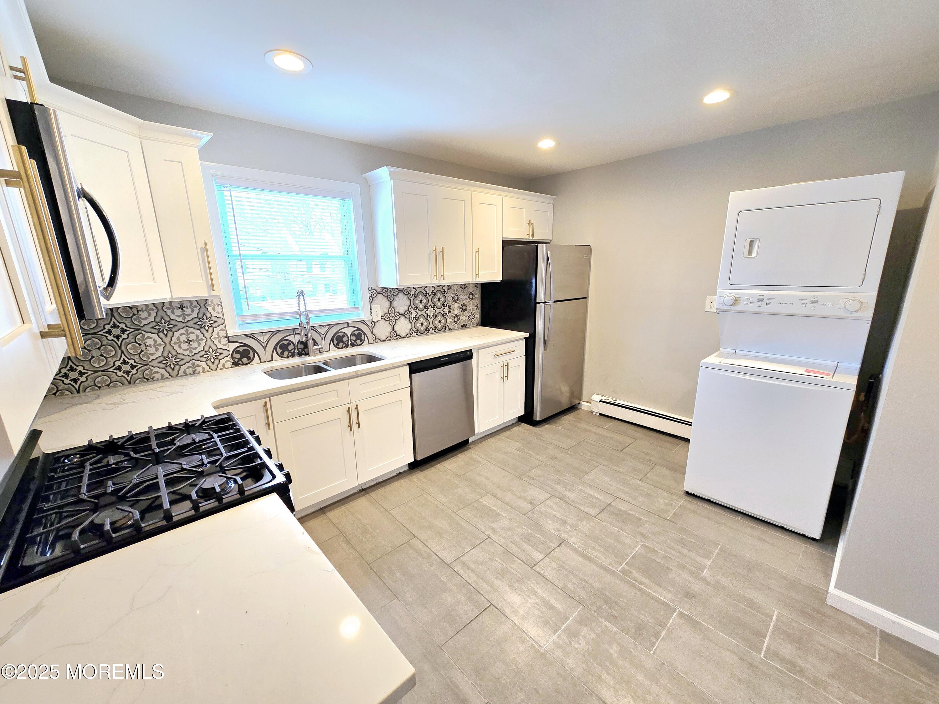 909 Fifth Avenue 2nd Flr