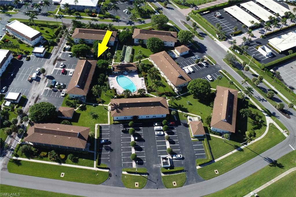 235 Seaview CT # B10