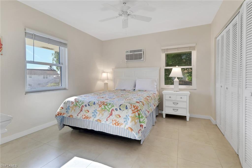 235 Seaview CT # B10