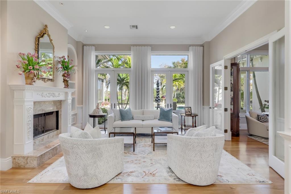 4323 Butterfly Orchid LN N