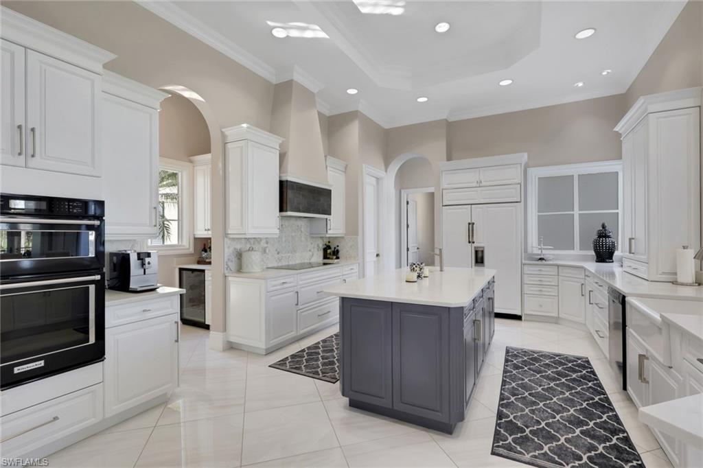 4323 Butterfly Orchid LN N