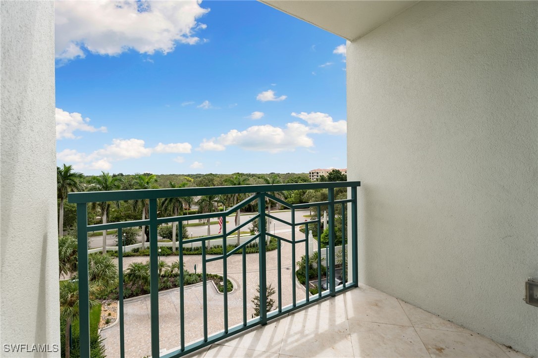 7515 Pelican Bay BLVD 5A