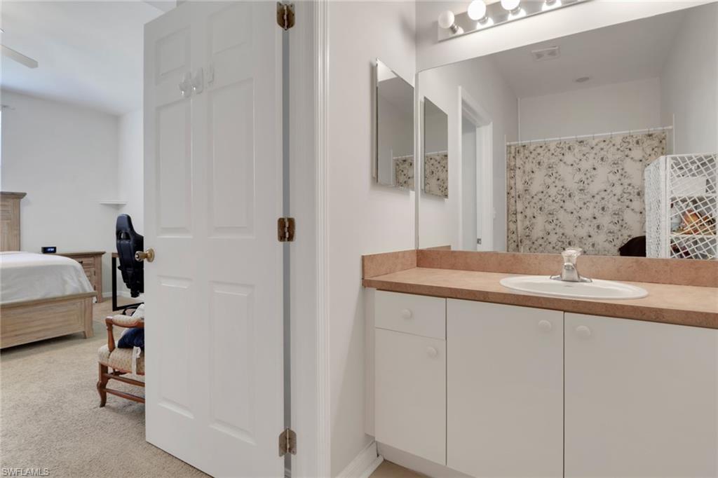 15417 Bellamar CIR # 824