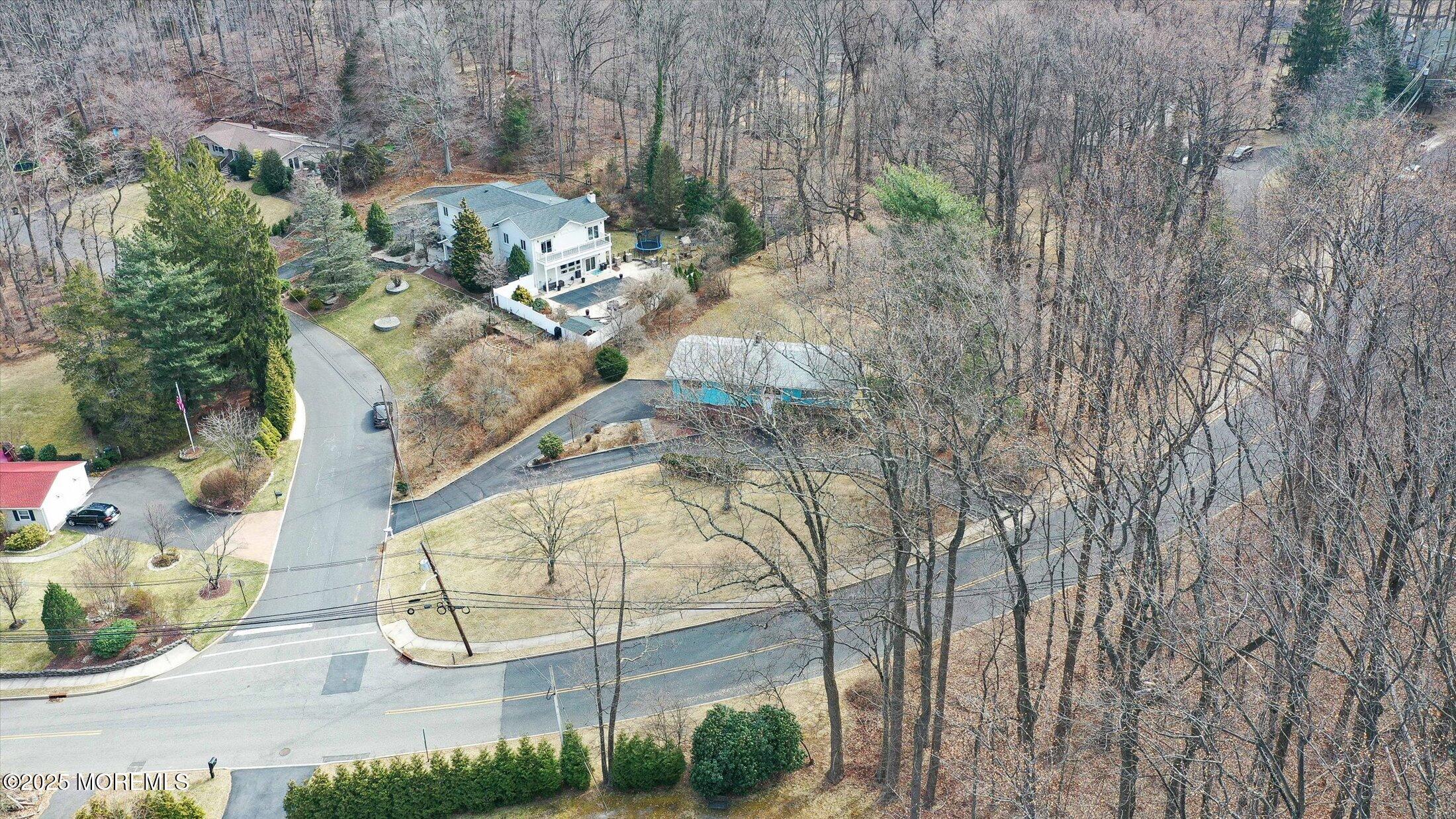 2 Overlook Drive