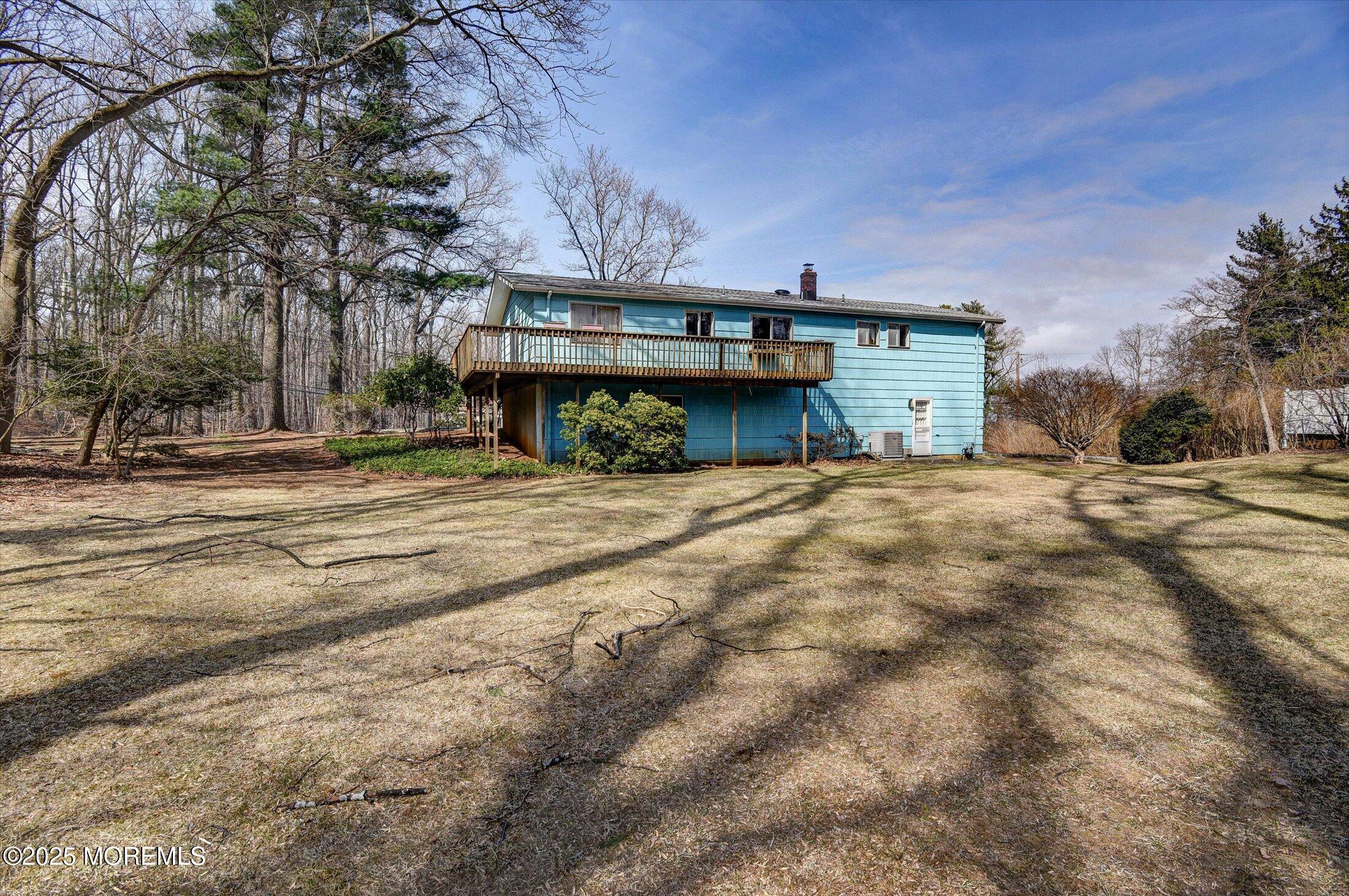2 Overlook Drive