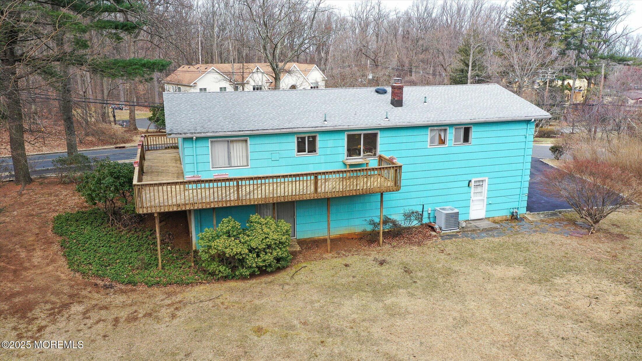 2 Overlook Drive