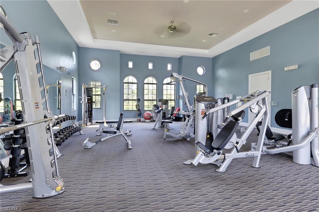 15161 Palmer Lake CIR # 202, NAPLES Unit: 202